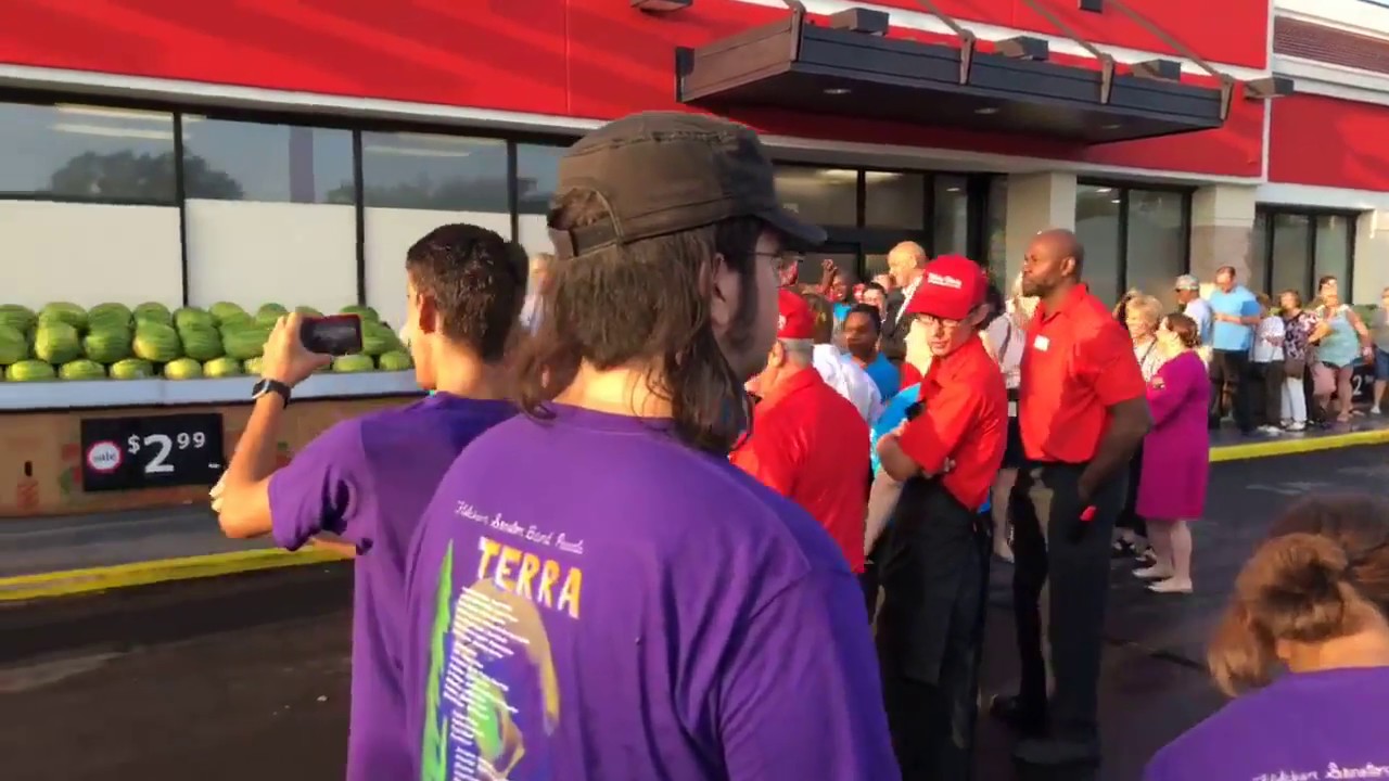 Winn-Dixie - Neptune Beach - Grand Re-Opening - Part 2