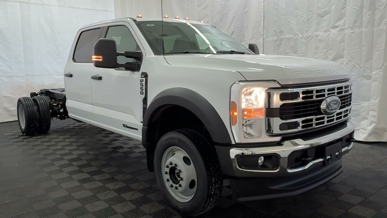Ford F-550 XLT Tour 2026 года