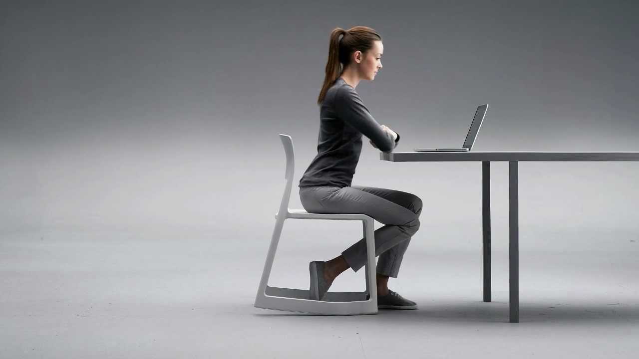 Vitra introduceert de Tip Ton chair (Barber & Osgerby)