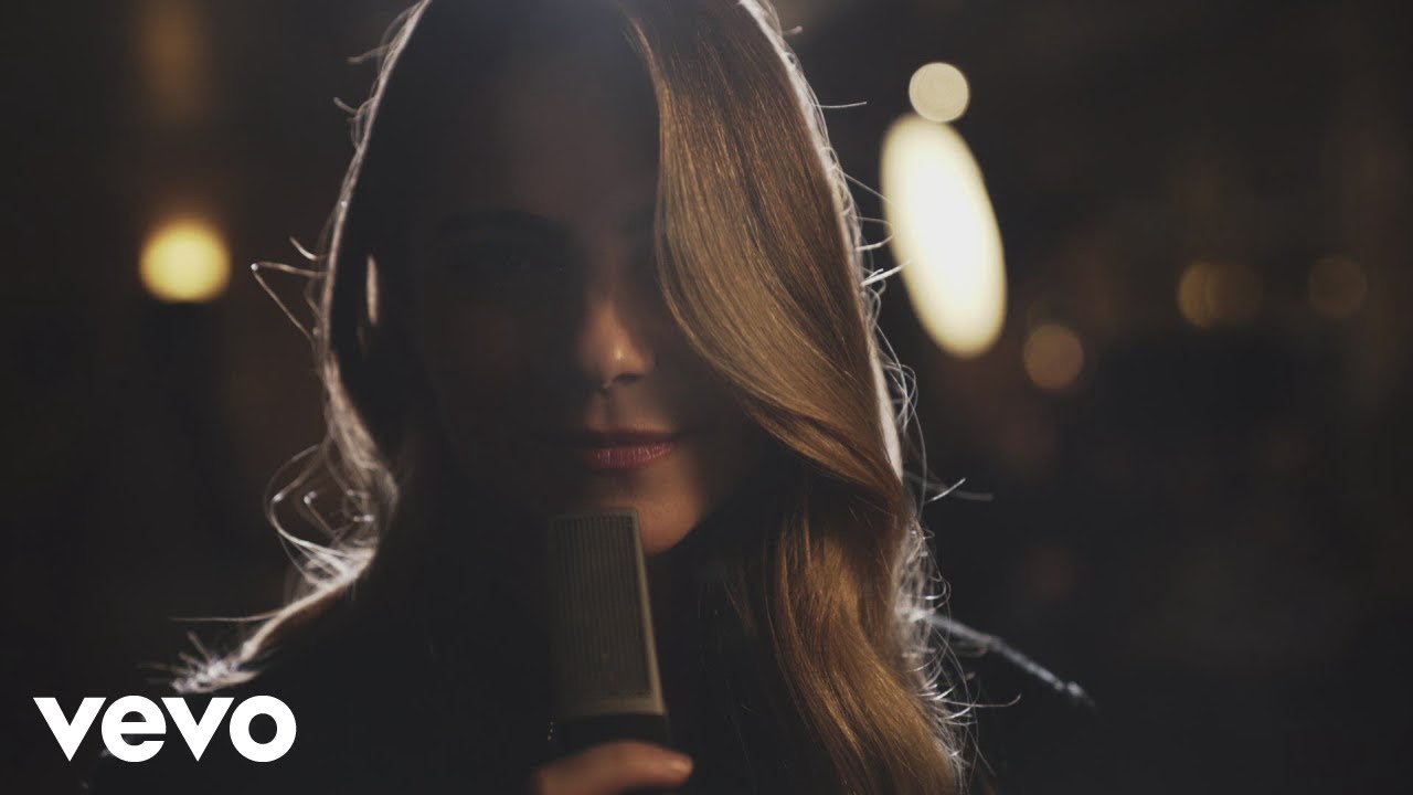 Margaux de Fouchier - Could It Be Magic (Live Session)