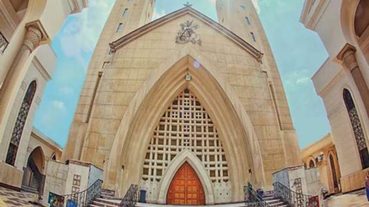 القداس الالهى والتسبحة والجناز على روح ابينا القمص صليب توفيق كبيش 25-11-2020