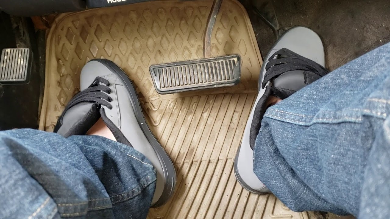 Driving Wearing New DC Court Graffiks Sockless