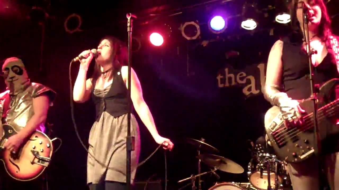 The Maybenauts @ the Abbey Pub - Smooth Operator