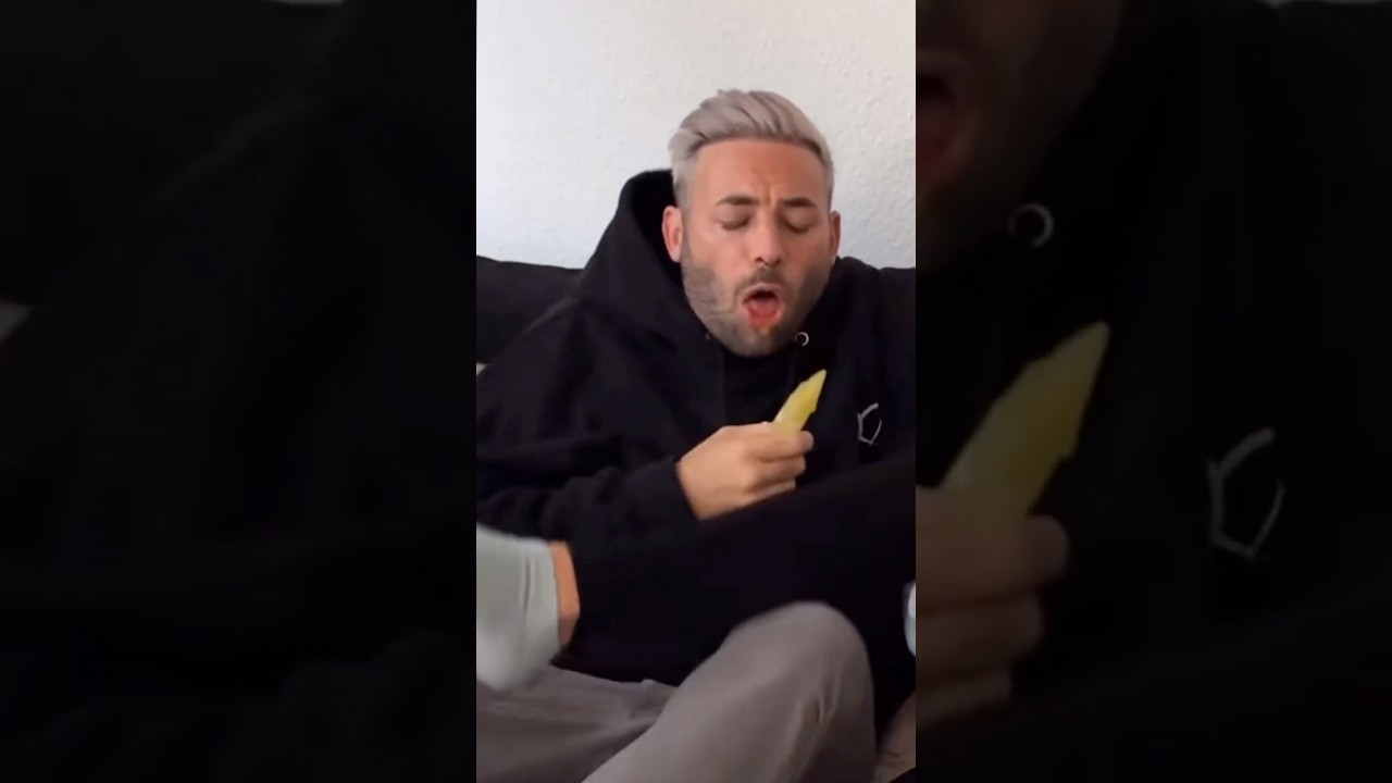 water ice Prank 😳🤮 #subscribe #couplegoals #funny #comedy #humor #prank #waterice #challenege