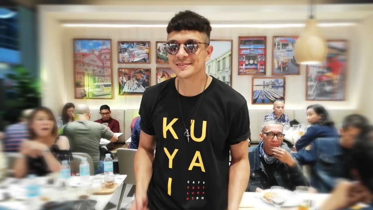 Jericho Rosales at the Kuya J Café + Restaurant grand opening