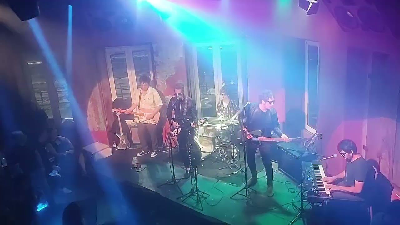 'Satellite of Love ( Lou Reed cover)', banda Ziggy ao vivo no Bar Ocidente em Porto Alegre-RS.