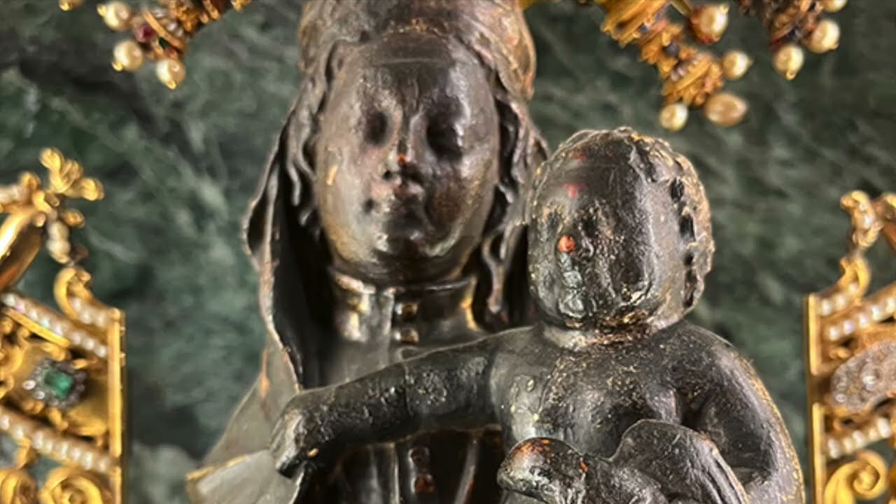 Un minuto junto a la Virgen del Pilar del día 30 de enero