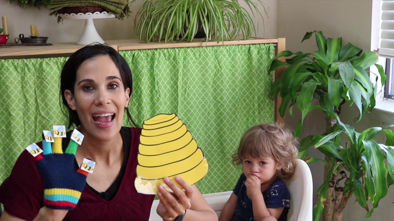 How to Teach your 1 year old everyday?
