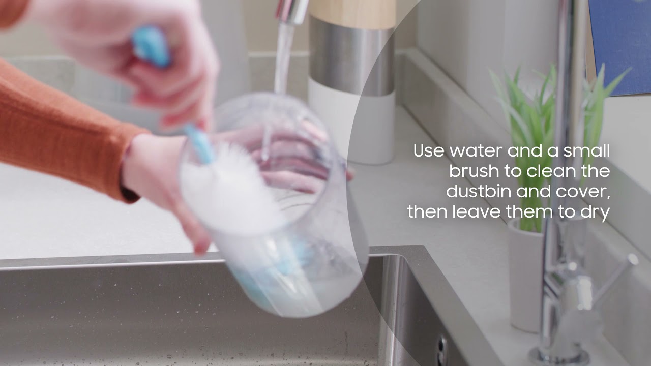 Samsung Jet™ | Tutorial: How to clean the dustbin
