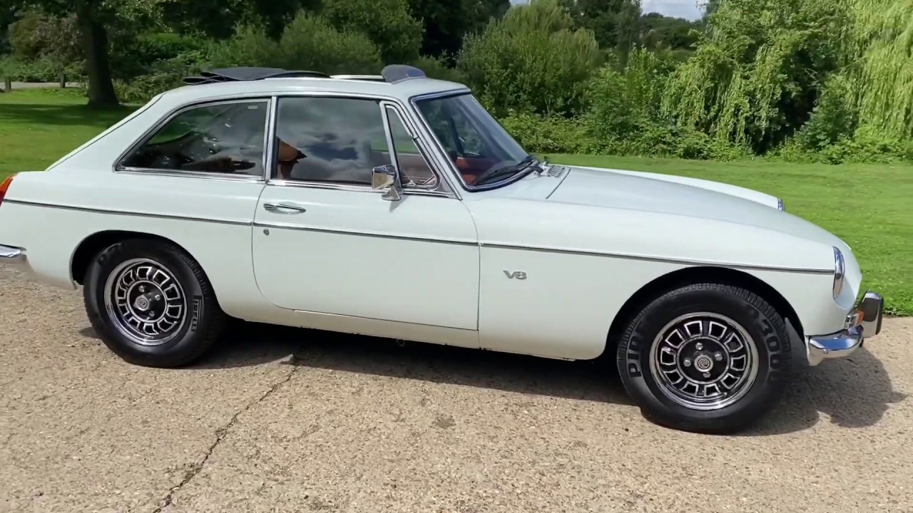 1975 MGB GT V8
