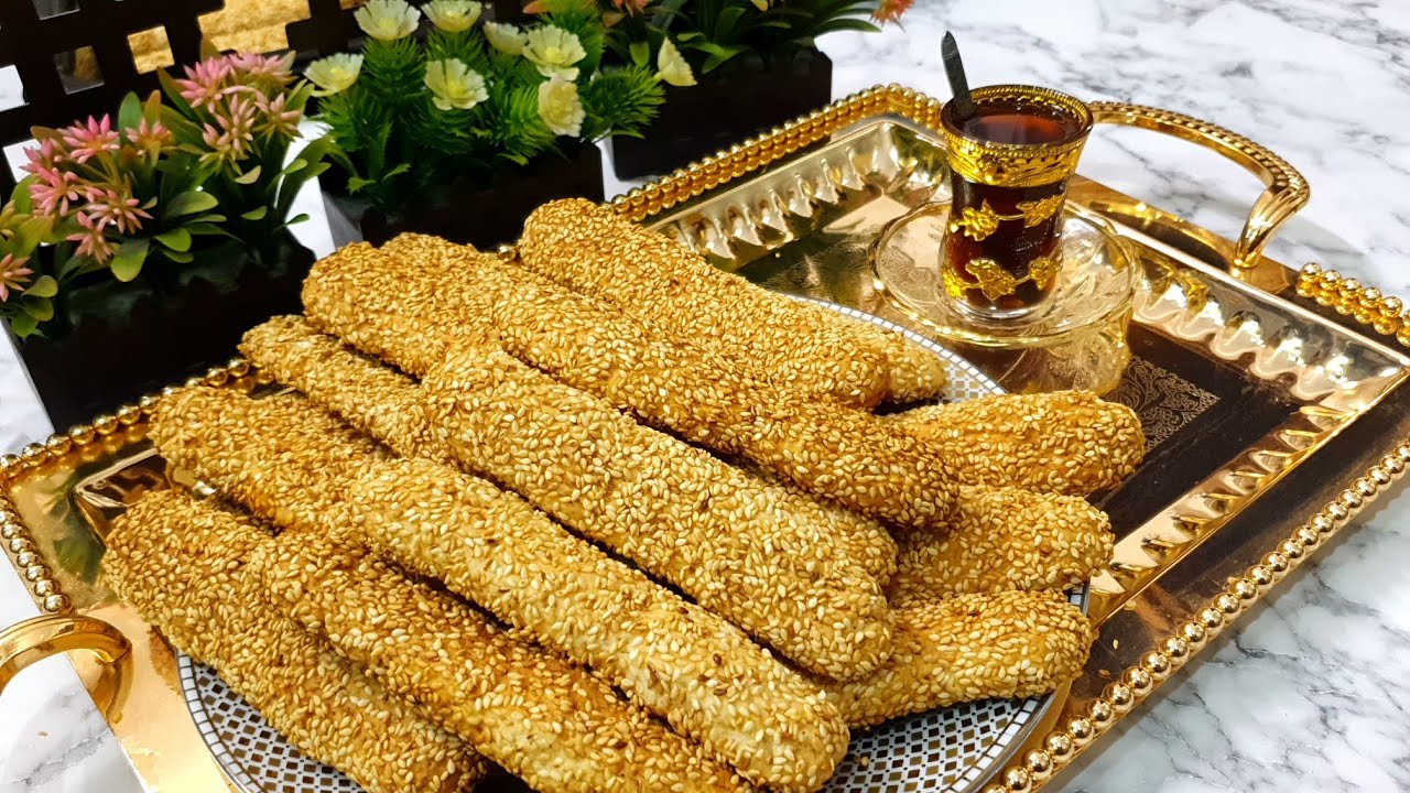 كعك مقرمش بالسمسم بدون خميرة وبدون امونيا وبدون صودا يستحق التجربه من مطبخ ام جنات