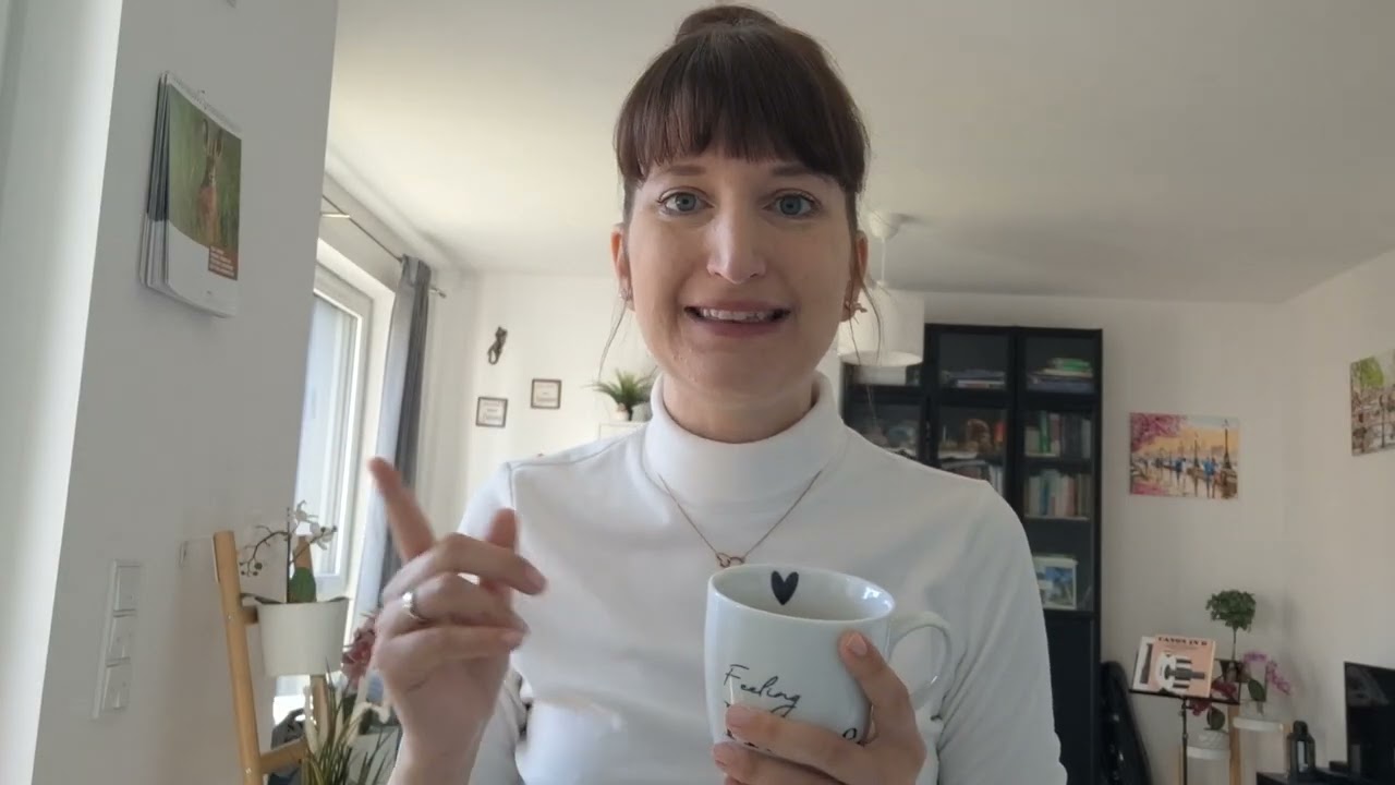 Video za sve čija beba stalno plače i želi non-stop da je nosate - objašnjenje i saveti ❤️ 👼
