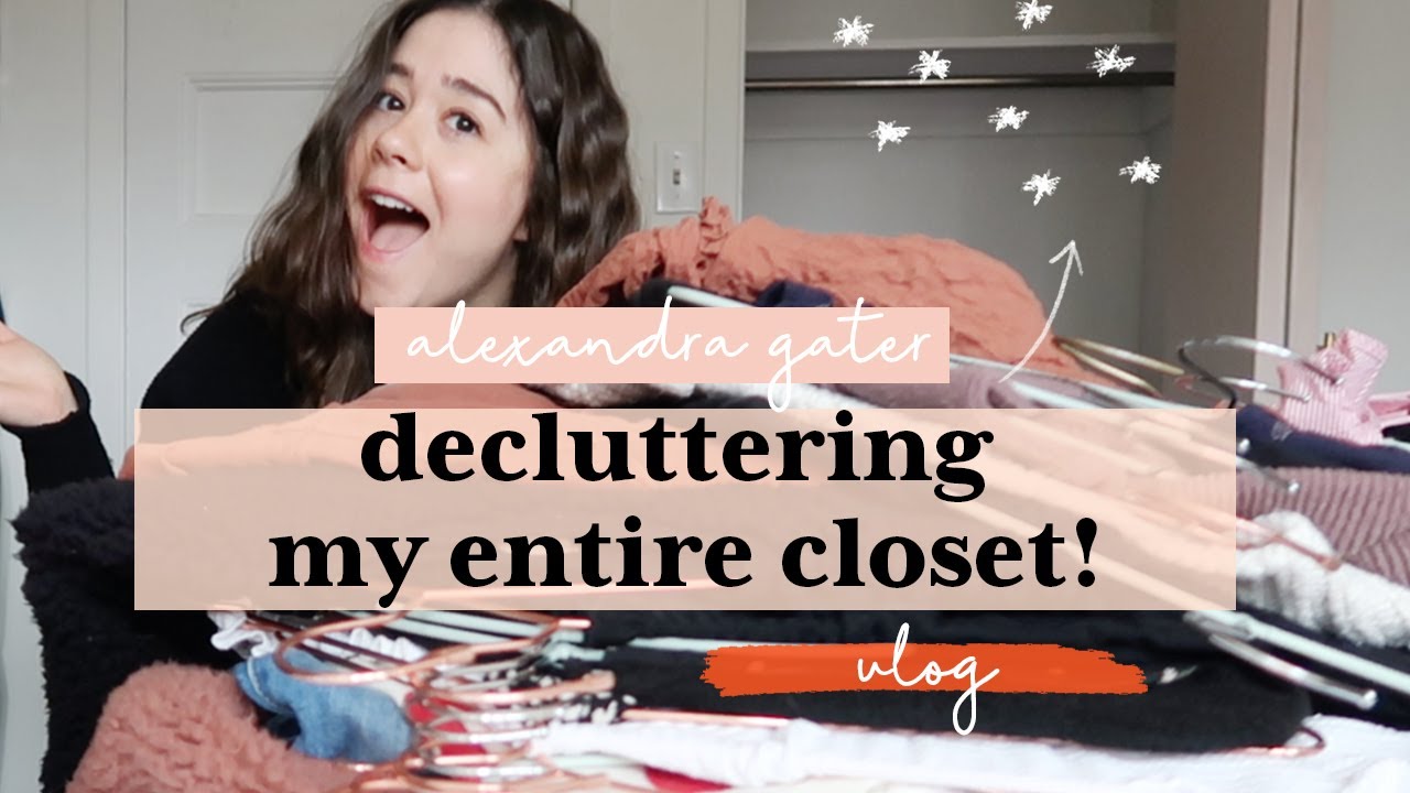 Decluttering My *MESSY* Closet and Trying On My Clothes | CLOSET CLEANOUT 2020