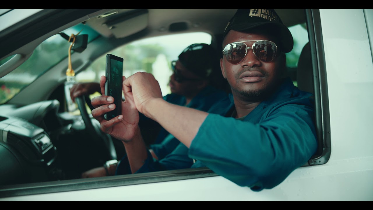 TABA TSA HAO - MALUMZONDECKS FEAT KB MOTSILANYANE