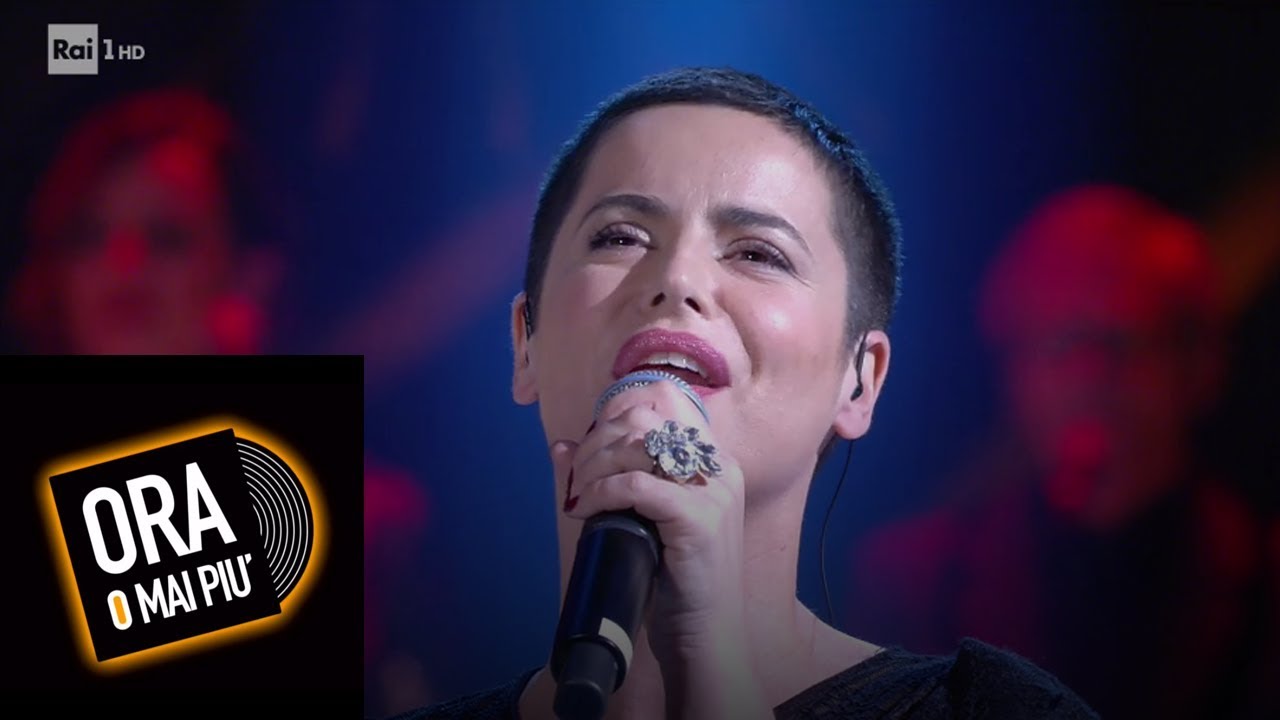 Silvia Salemi canta 