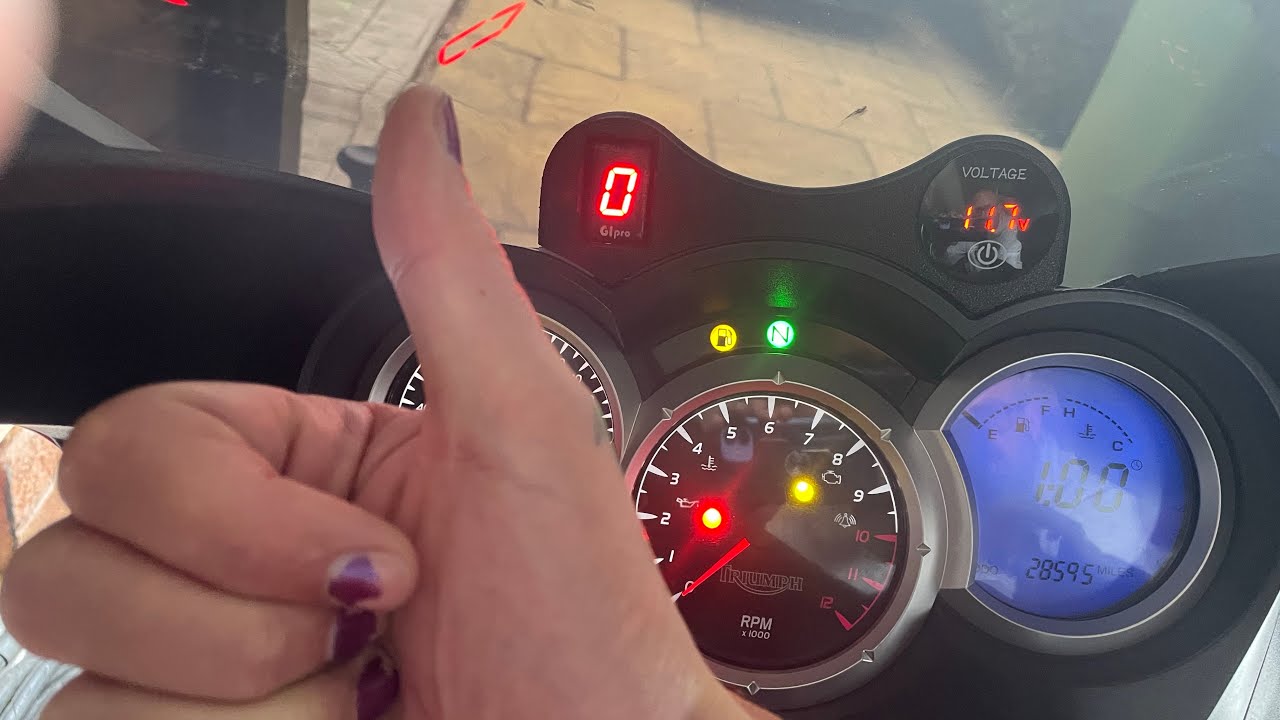 Fitting the new gear indicator and volt meter holder. Bought both from ebay.