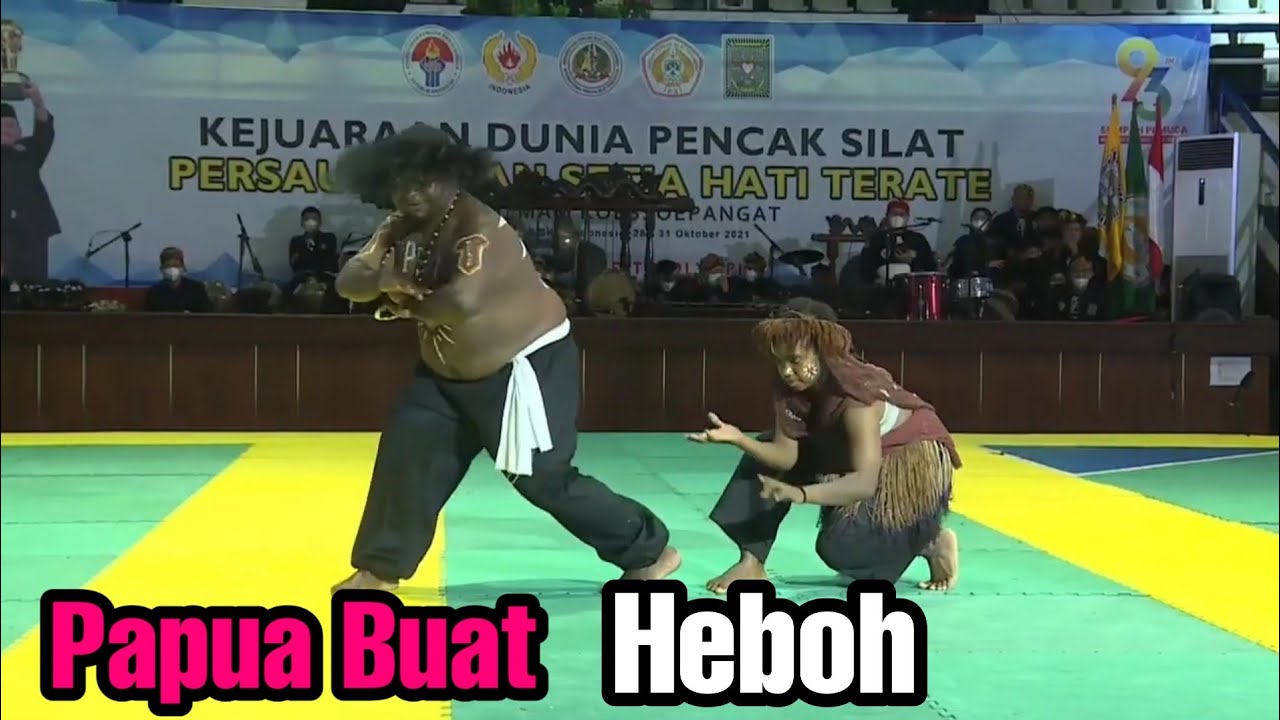 Heboh Banget || Kontingen Lapago Tampil Saat Seremonial Kejuaraan Dunia PSHT ( Terbaik Papua )