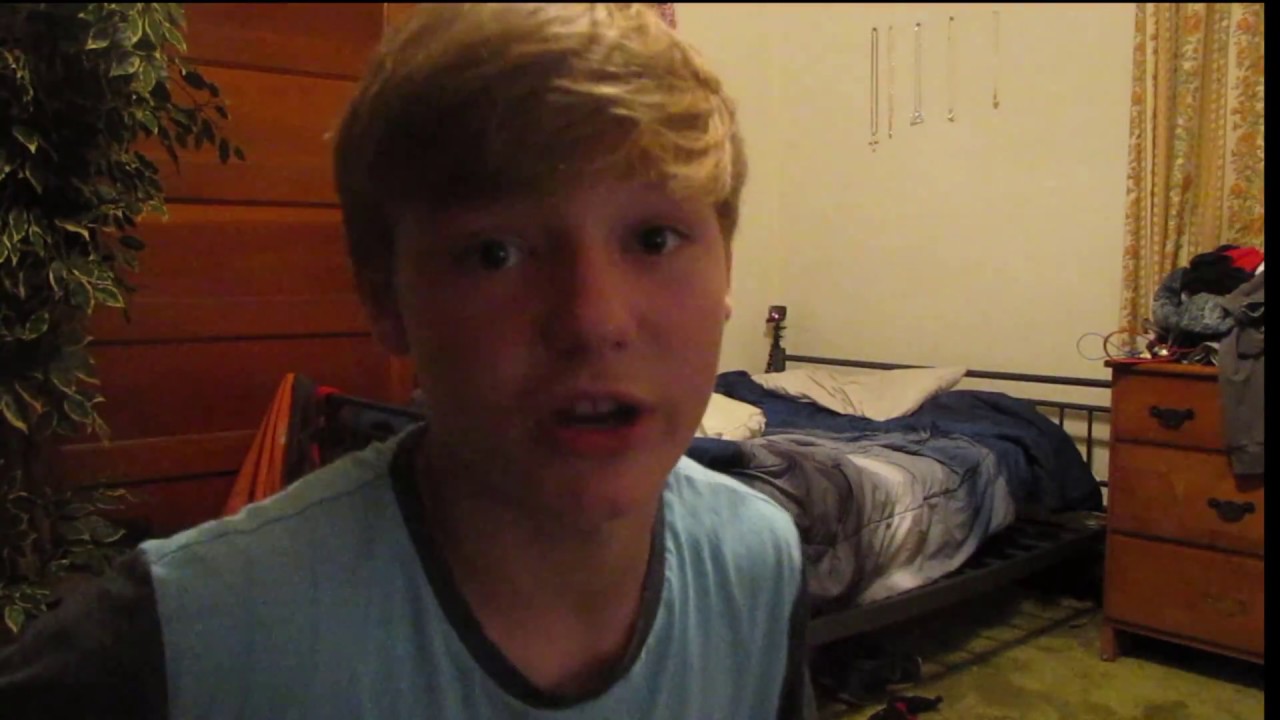 FAKE WEED PRANK ON MOM (GONE WRONG)