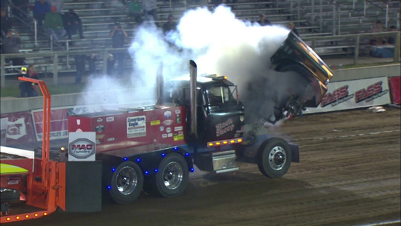 Pro Pulling 2019: 95 Limited Pro Stocks, Hot Rod Semis and Super Modifies pulling in Ellsworth, WI