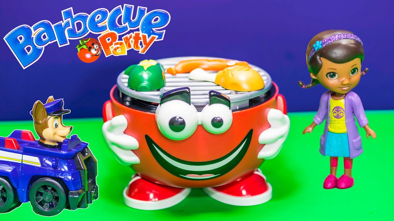 Playing the Barbeque Party game Paw Patrol and Doc McStuffins Toys
