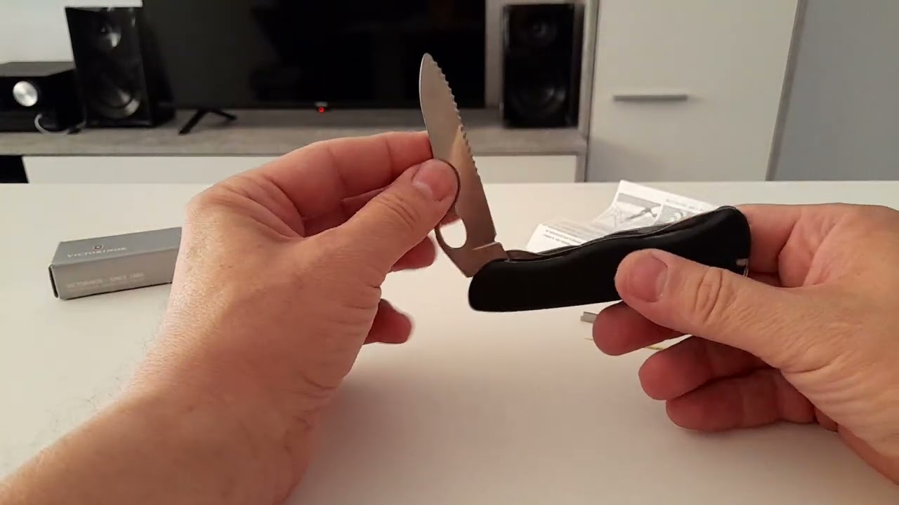 #Victorinox #Trailmaster one hand. Funkcje i możliwości. Overview of capabilities and features.