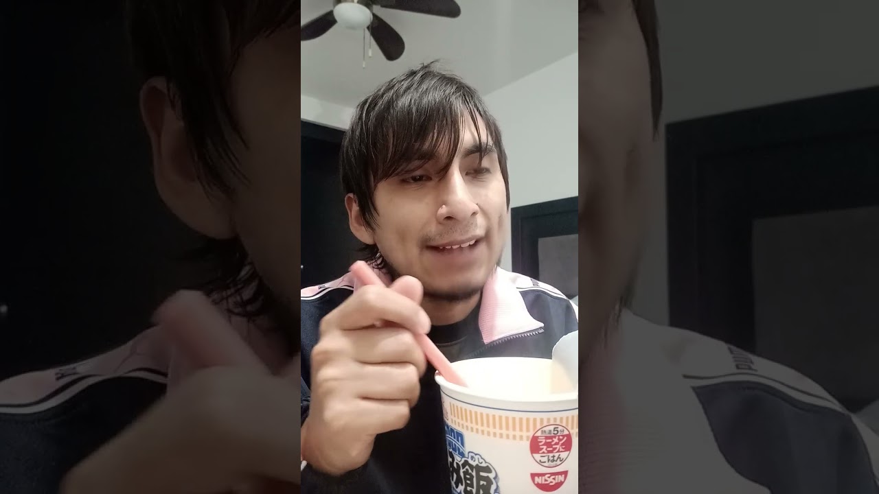 ぶっこみ飯を食べながら、語る。ペルー行ったんだ