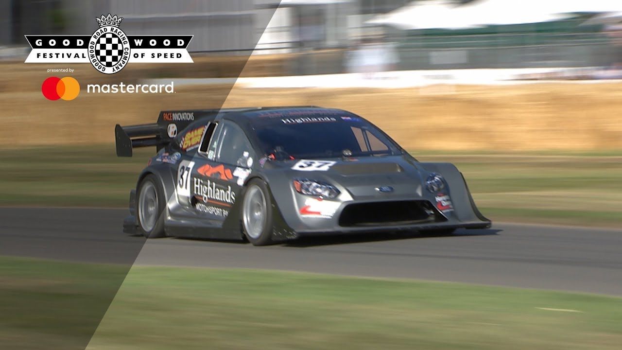 Incredible Pikes Peak Ford Focus attacks FOS hill