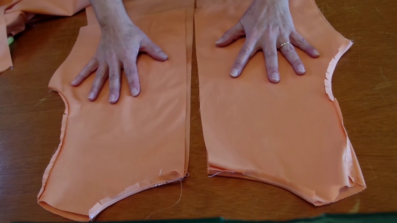 Como costurar blusa com forro  e zíper embutido. Fechamento de cavas e decotes parte 1. Aula 134