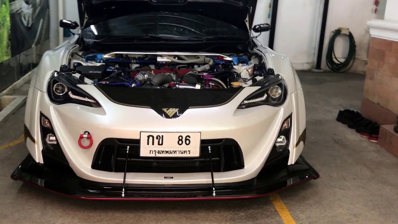 TOYOTA FT86 HKS supercharger V2