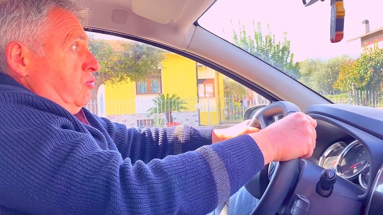 Driving a car in Spanish  🚘