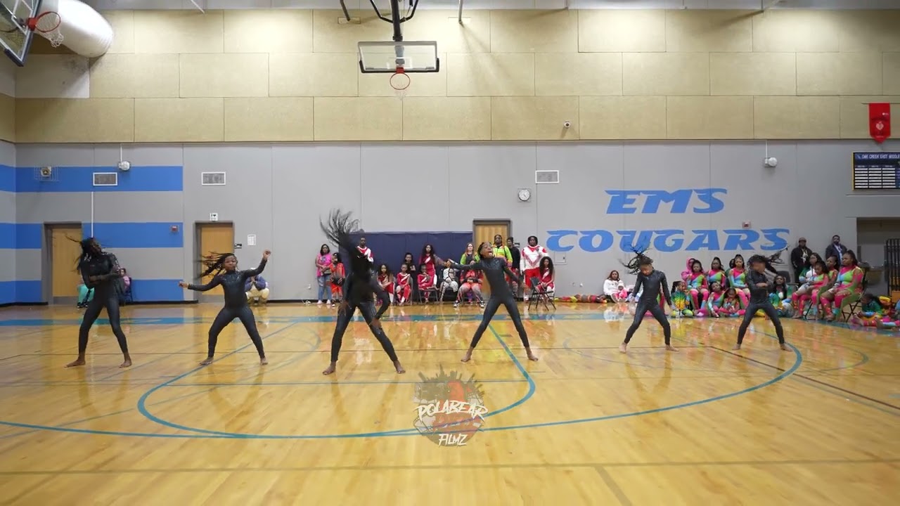 Combined stands | J'adore | Xtrodinary Dance  | Trap House | Bring the Heat | Royal Heat Dance Team