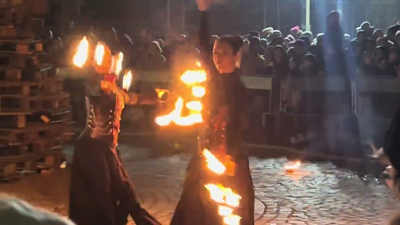 Sputafuoco al Falò di Sant’ Antonio a Omate