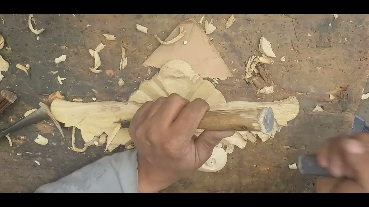 New wood carving design ,,,, furniture design.. Wood bed taj design