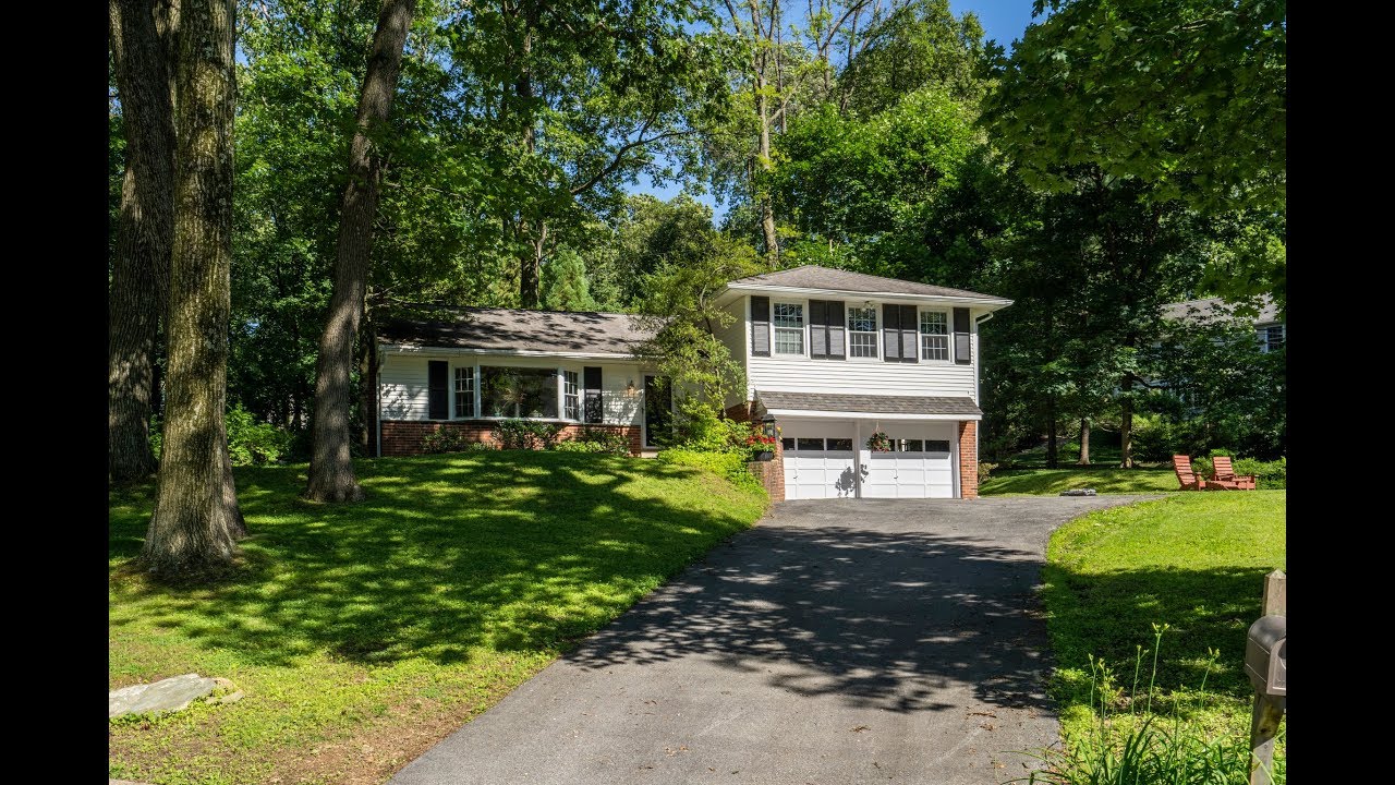 334 Saunders Dr, Wayne, PA Tredyffrin Twp