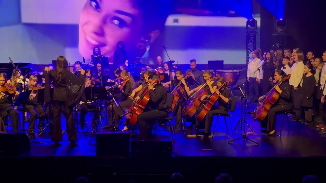 Koncert Noworoczny 2026 | 18. chór i orkiestra PSM I st. - Moon river