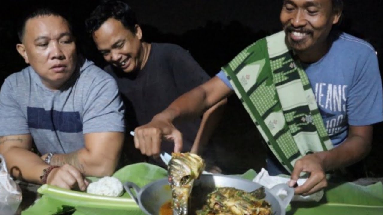 IKAN TERBANG ALA PAK HJ KUNCIR