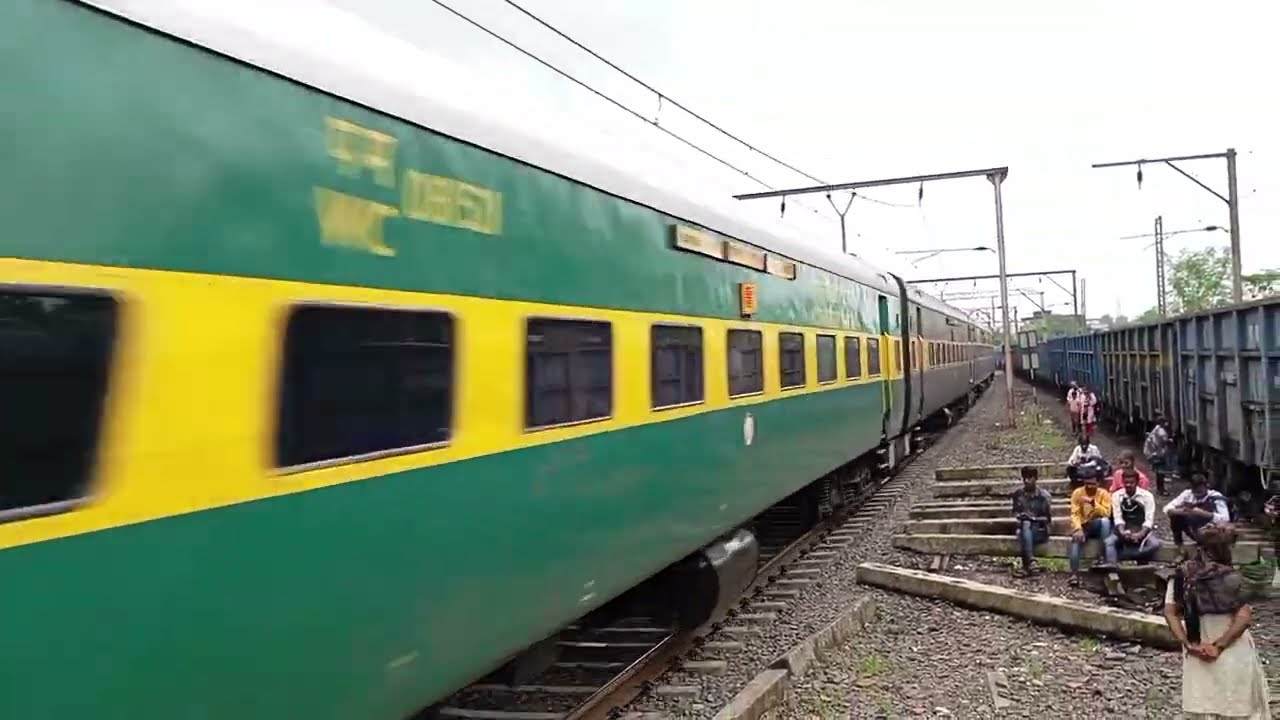 12187 Garib Rath Express