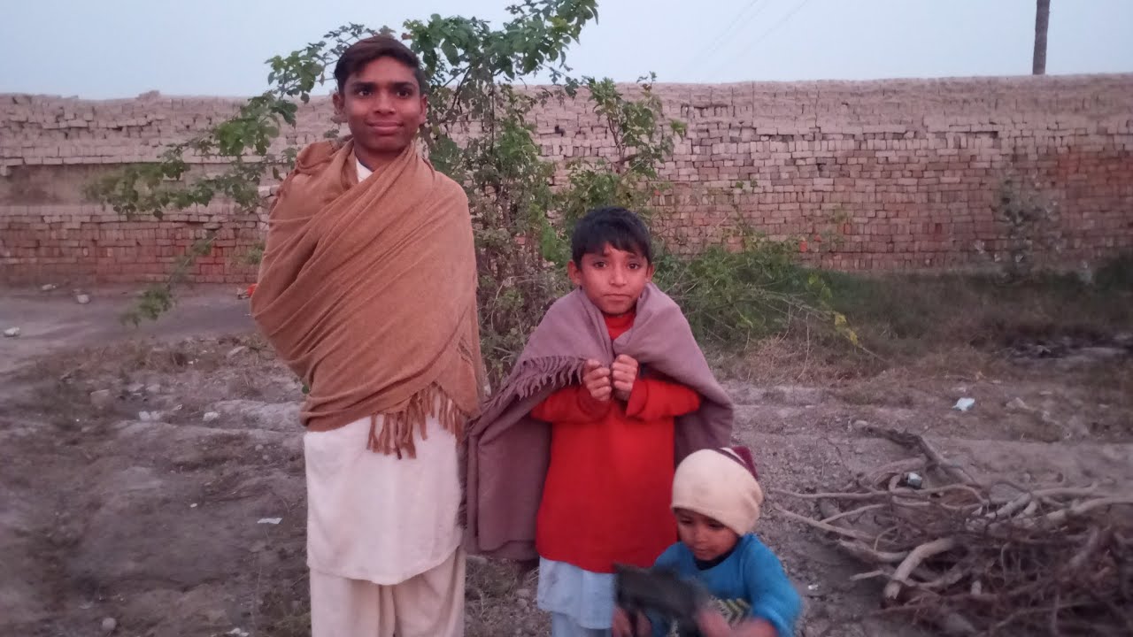 Aaj sardi mein chhote bacchon ka bura HAL ho Gaya