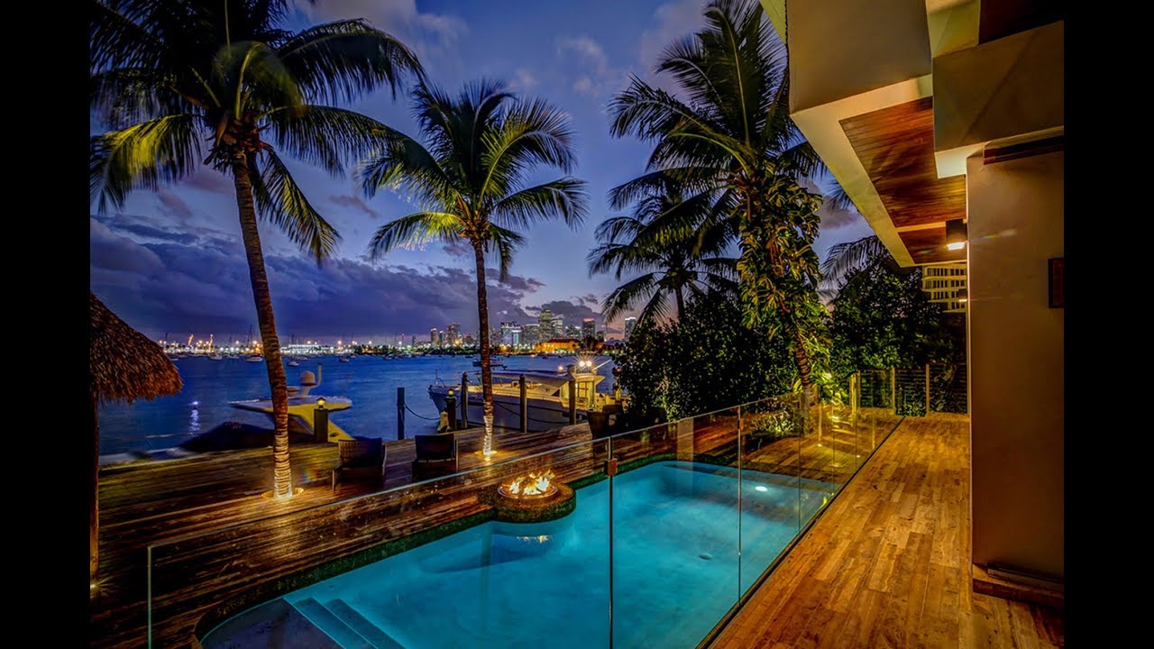 The Jungle | 1278 S Venetian Way, Miami Beach