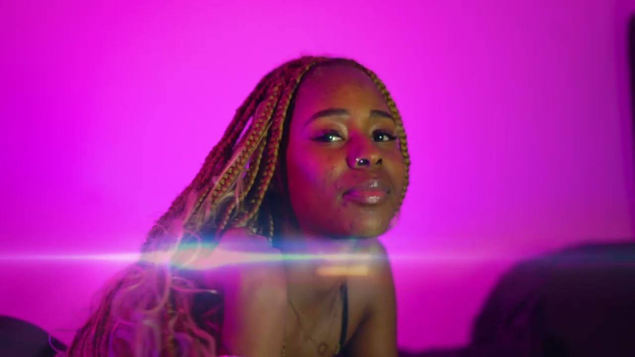 Helly - SORAIA Feat. Real Tennaz & Roz (Vídeo oficial)