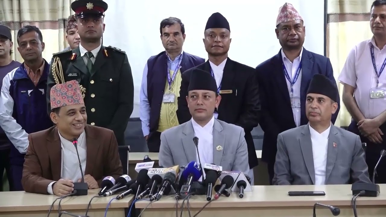 डि पी अर्याल ले गरे पदभार ग्रहण Dparyal