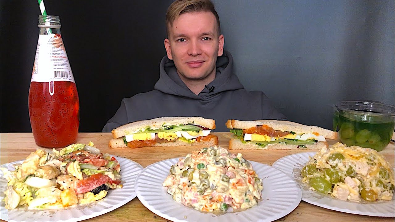 МУКБАНГ САЛАТ ЦЕЗАРЬ  🥗 ОЛИВЬЕ 🍲 МИМОЗА, Сендвич с лососем, желе с виноградом 🍇 О стриме I Mukbang