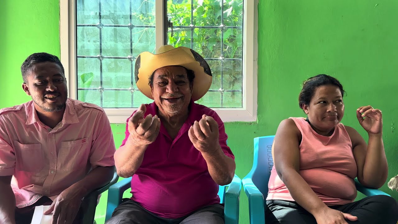 EL TORO ACONSEJANDO A CARLITO PARA QUE HAGA EL SIKI SIKI