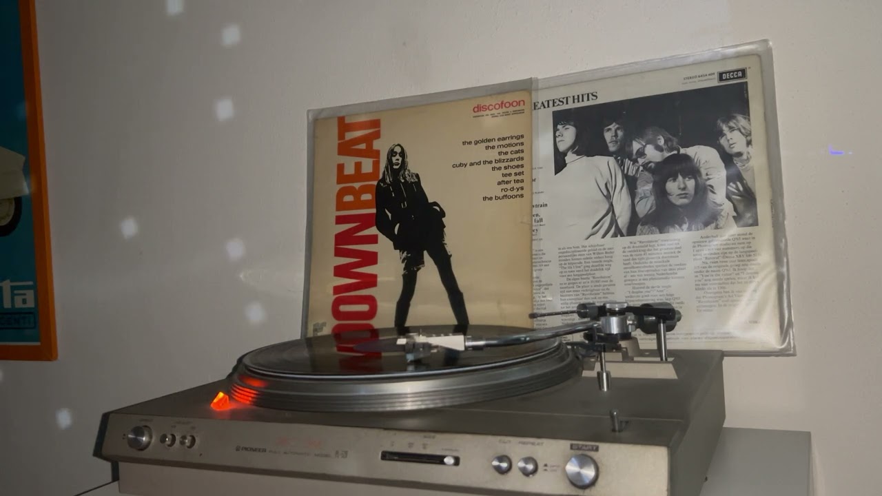 Mr Moodisc presents: Q65 - Ridin' On A Slow Train (1969)
