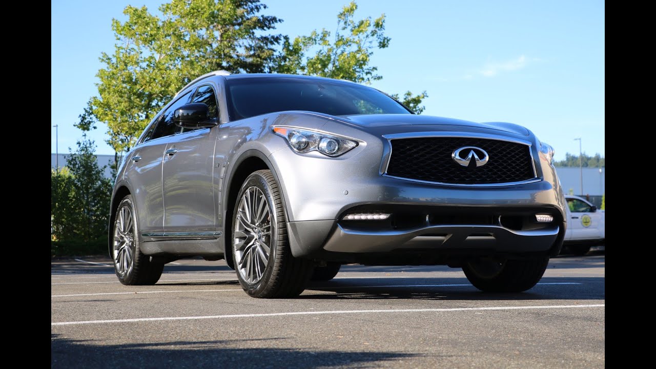 The 2017 INFINITI QX70 Limited is A Luxury Performance Crossover