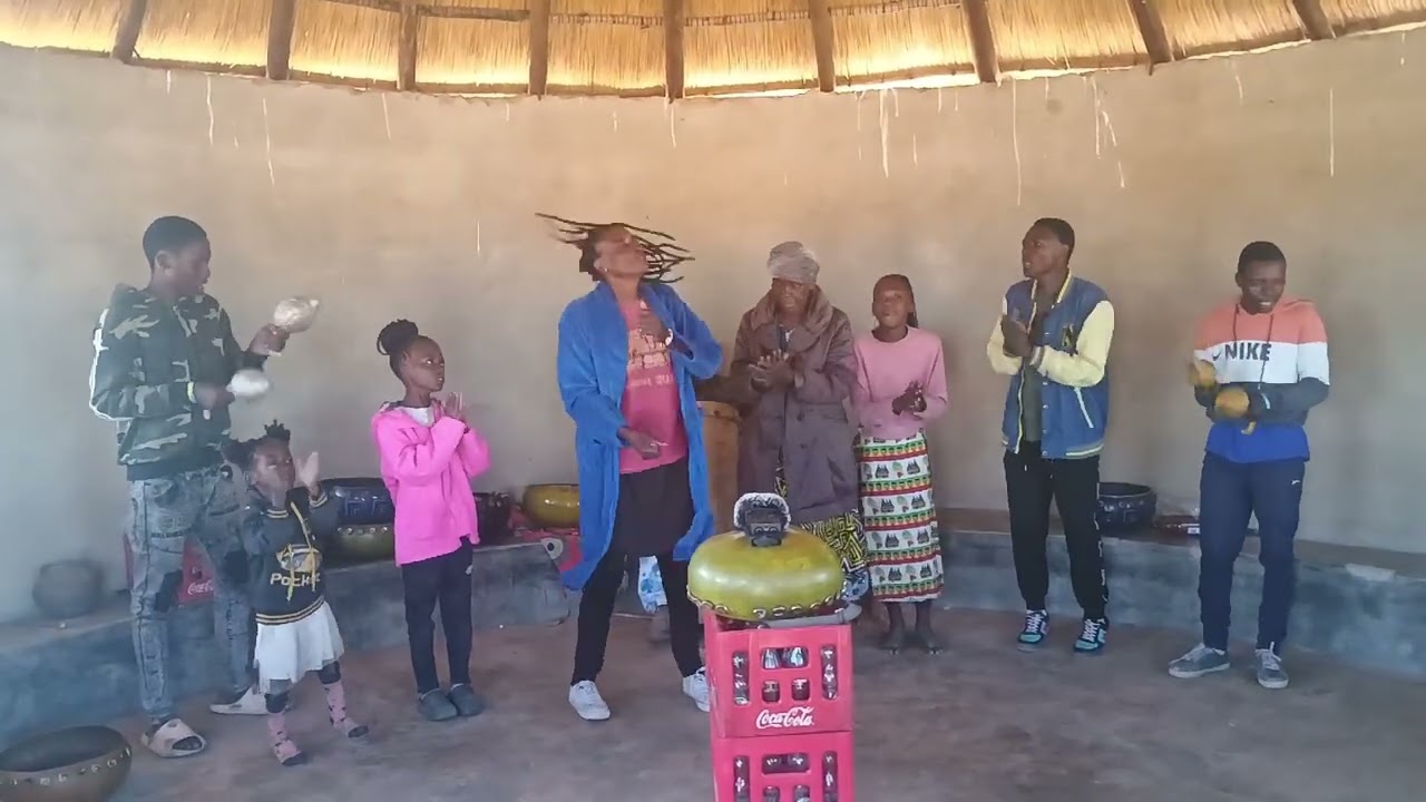 Zvaringana Group - Kure Kure (Zimbabwean Jit music)