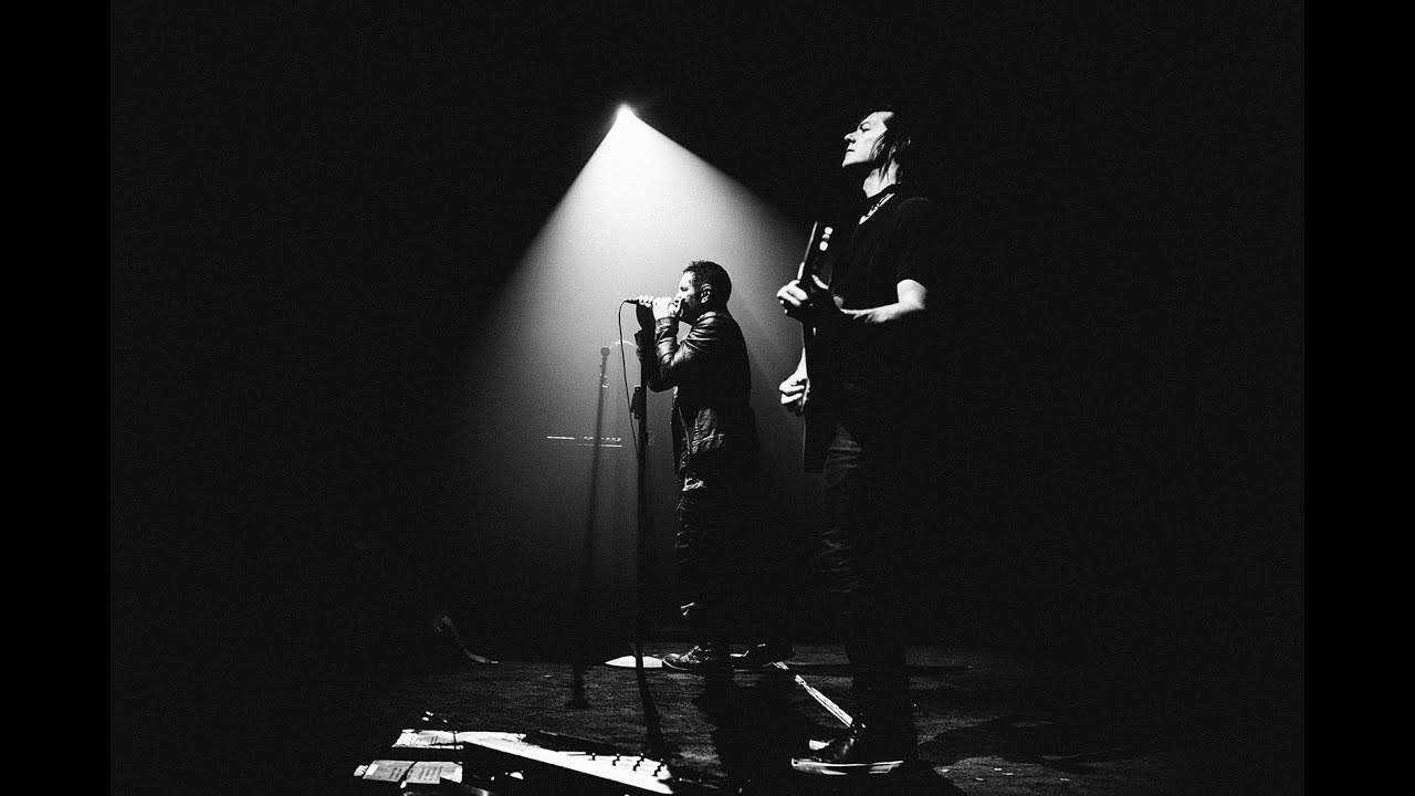 Nine Inch Nails- The perfect drug (Pro-shot Live HD)