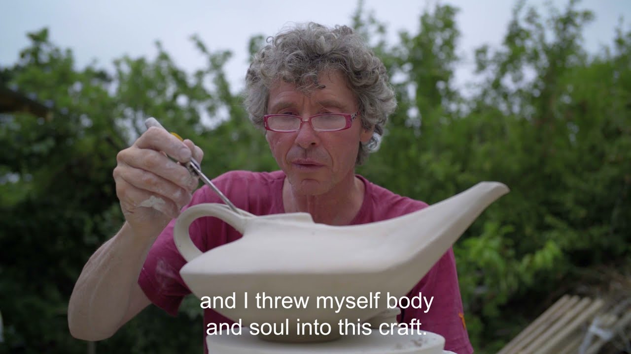 Presentation of the pottery and ceramics professional school Creamik
