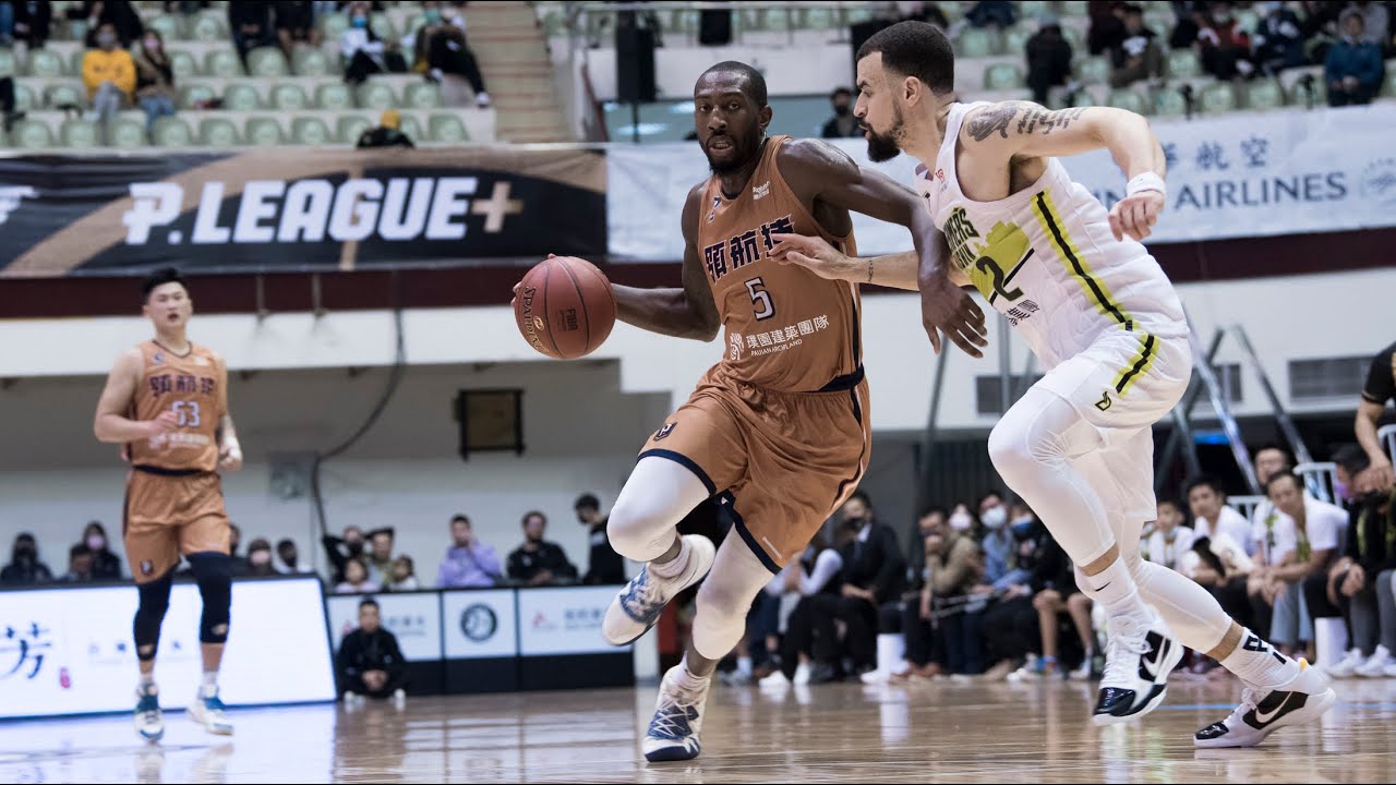 ✈ Pilots 飛行嗨賴｜PLG 史上第一次大三元！2020.12.20 里德（Davon Reed）18pts 11reb 10ast 3stl 2blk Full Highlights