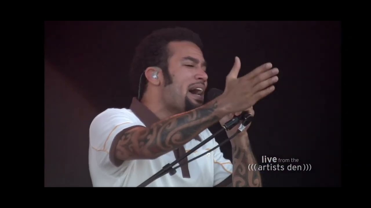 BEN HARPER - WITH MY OWN TWO HANDS (performance at the 2007 Bonnaroo Music & Arts Festival)